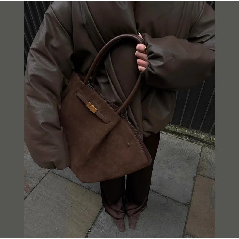 Solid Thicken Short Woman Coats Turn-down Collar Long Sleeve Covered Button Warm Outerwear 2025 Autumn Winter New Lady Jackets