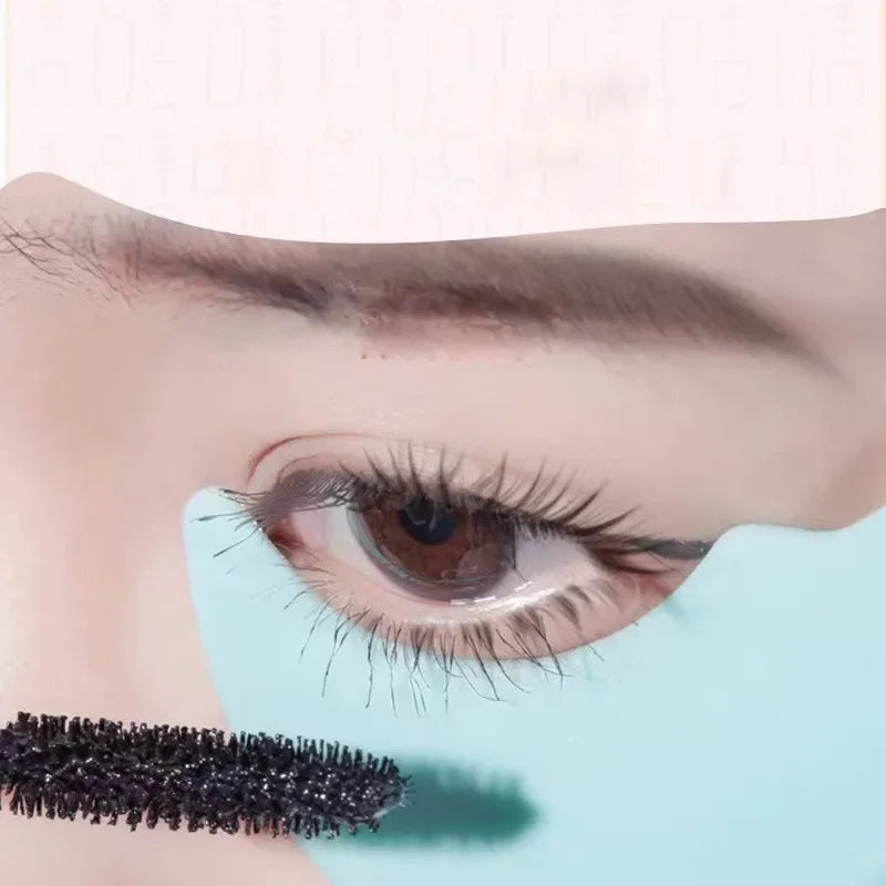 The Wingtip Eyeliner Stencil