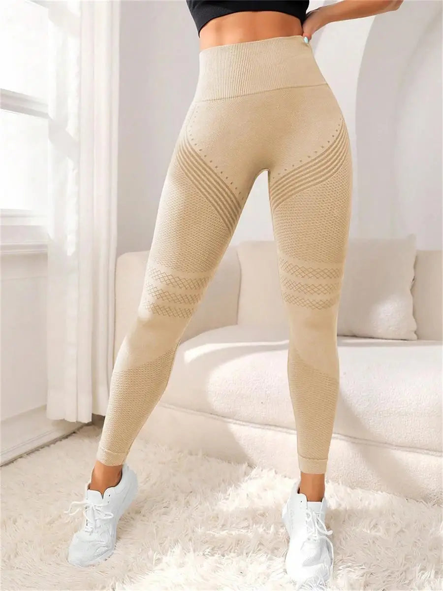 Seamless high-waisted hip-lifting yoga pants, elastic quick-drying tight pants, women's outdoor sports running, cycling and fitn