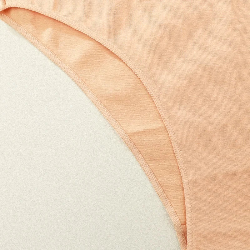 The 4-Pack Seamless Cotton Brief Set