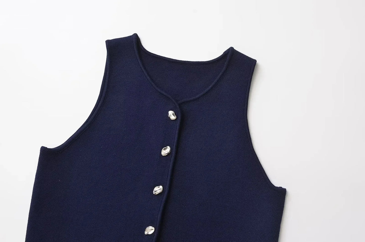 Ropa Mujer Winter 2025 New Outerwear Knit Vest Sleeveless Cropped Woman White Vest Asymmetrical Slim Sweater Vests Tops кардиган