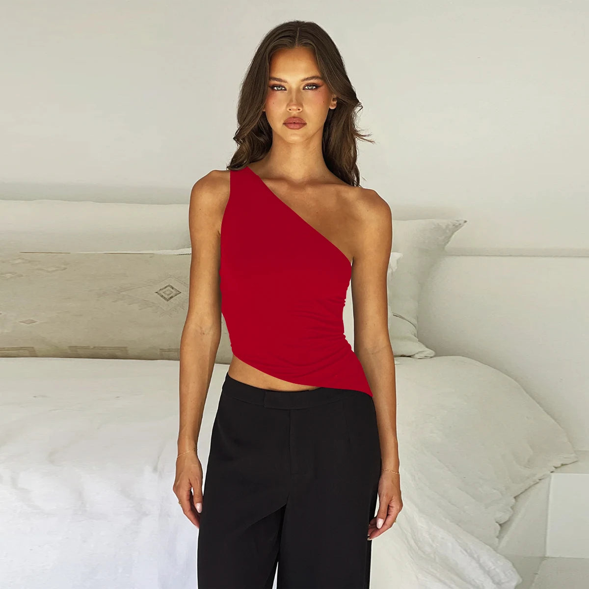 The Asymmetric Backless Top