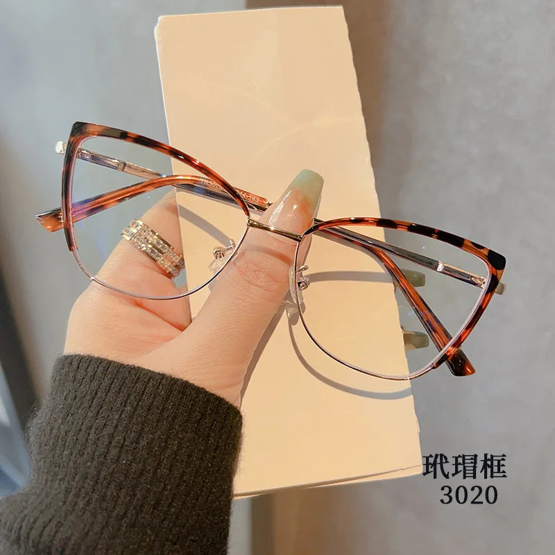 The Anti-Blue Light Cat Eye Readers