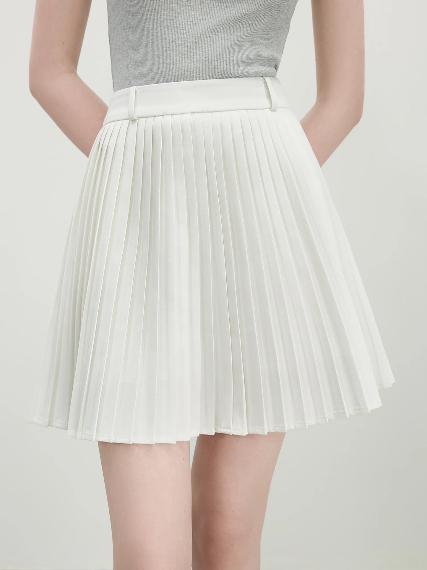 The Wool-Blend Pleated Office Mini
