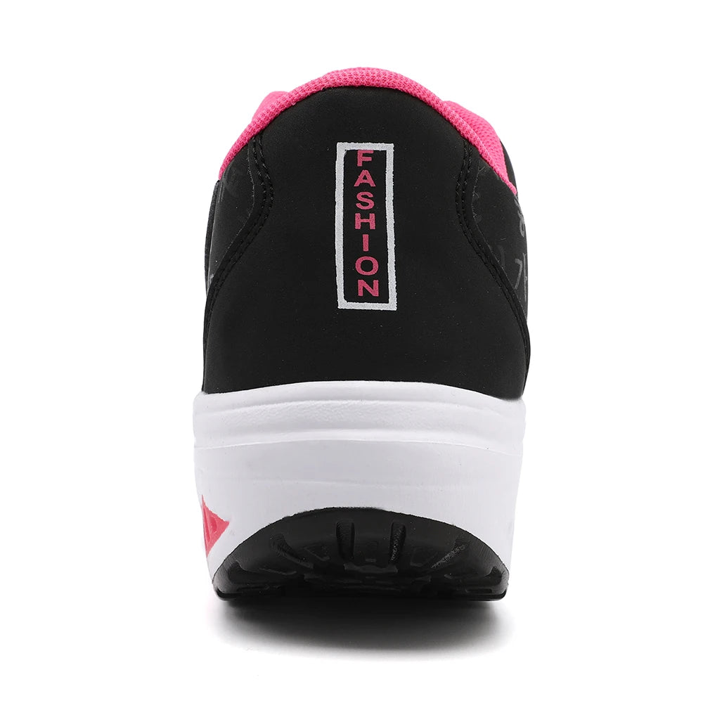 The Wedge Lace Sneaker