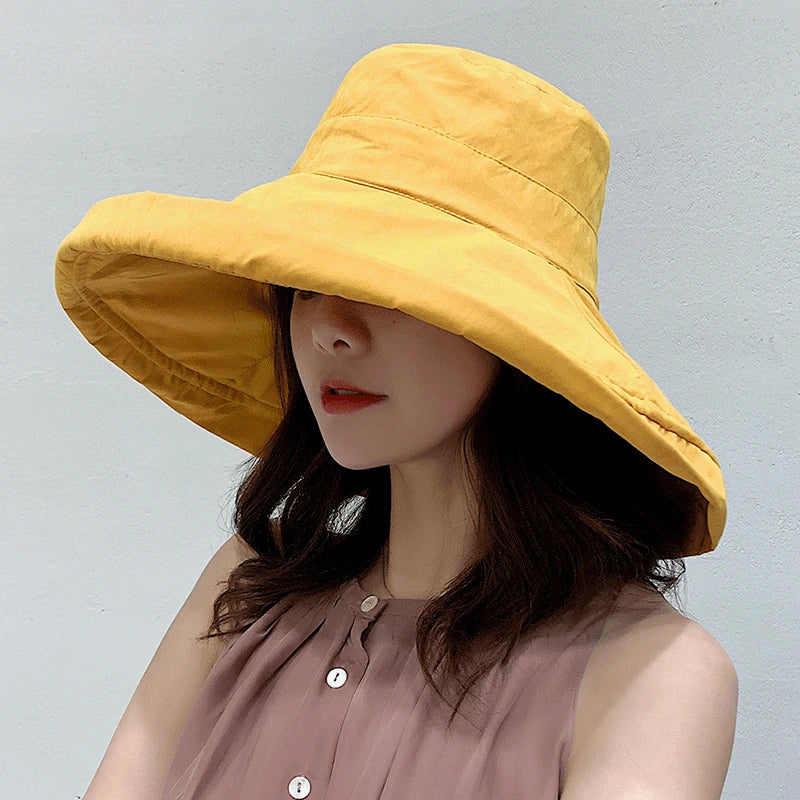 The Wide Brim Travel Bucket Hat