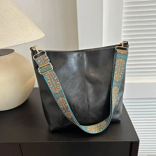 The Versatile Zip Commuter Tote