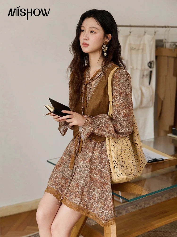 MISHOW Suede Vest Jacket for Women 2025 Autumn French Vintage Sleeveless Thin Vest Coat Rivet Design V-neck Vests MXE46W0863
