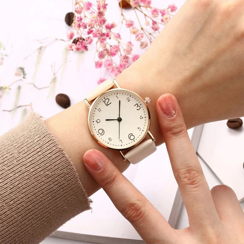 The Arabic Numbers Leather Analog Watch