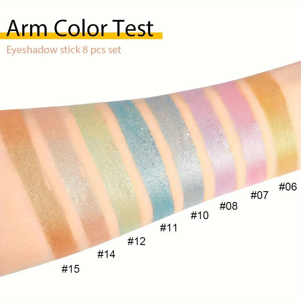 The 16-Color Pearlescent Eyeliner