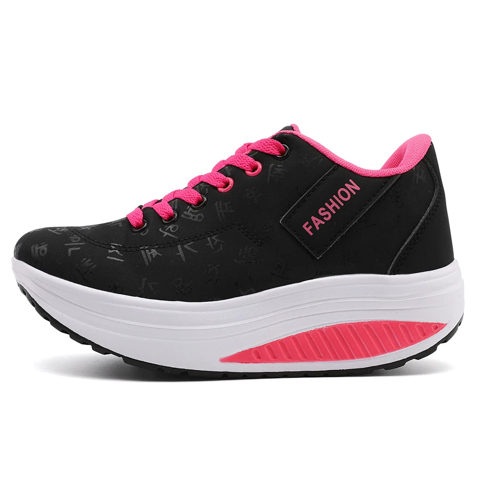 The Wedge Lace Sneaker