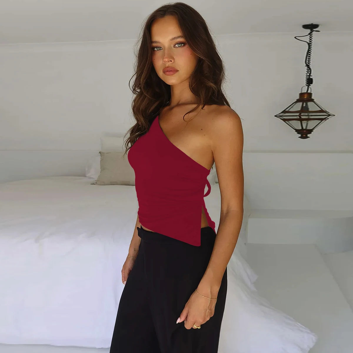 The Asymmetric Backless Top