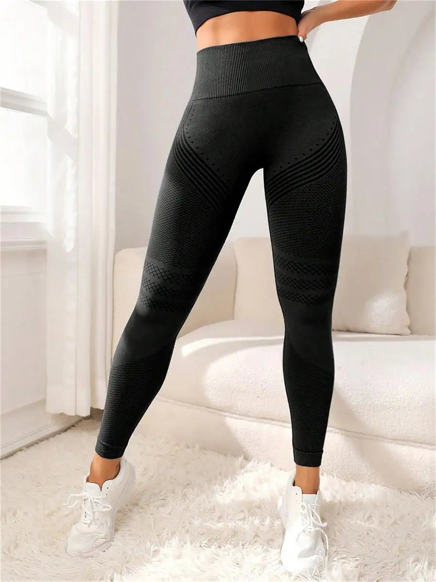 Seamless high-waisted hip-lifting yoga pants, elastic quick-drying tight pants, women's outdoor sports running, cycling and fitn