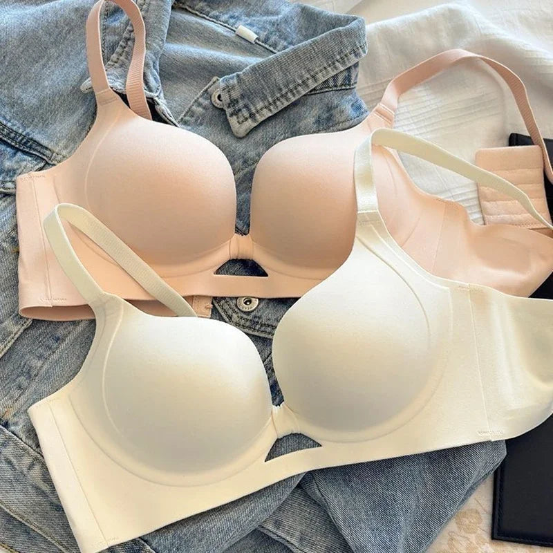 Red Year of The Nation Lifting Small Breasts Gathered and Supported with No Steel Rings and Comfortable and Traceless Bra