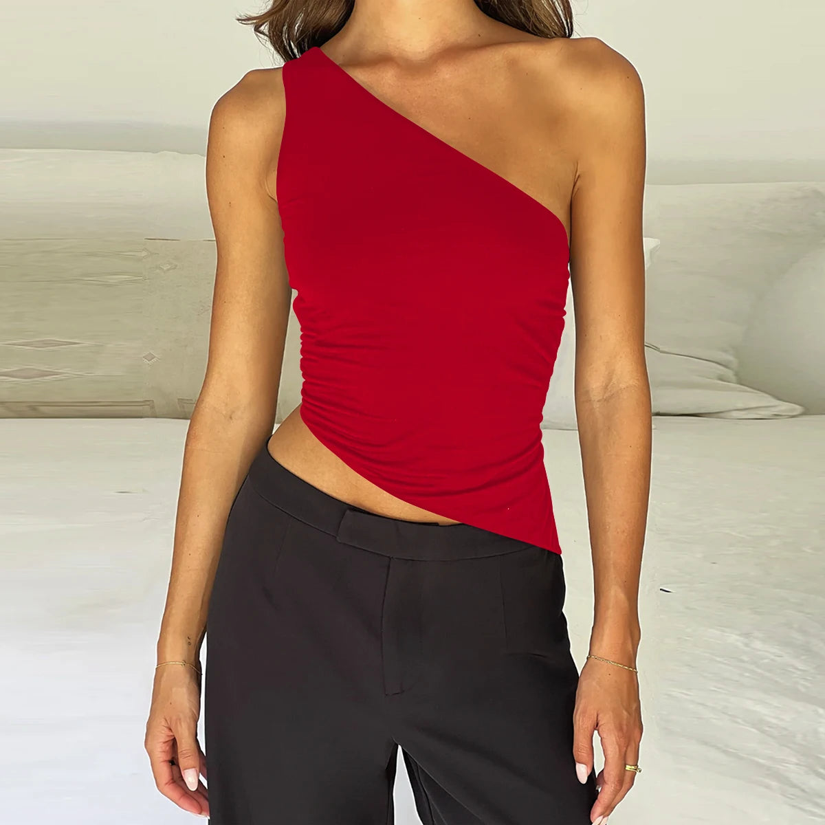 The Asymmetric Backless Top