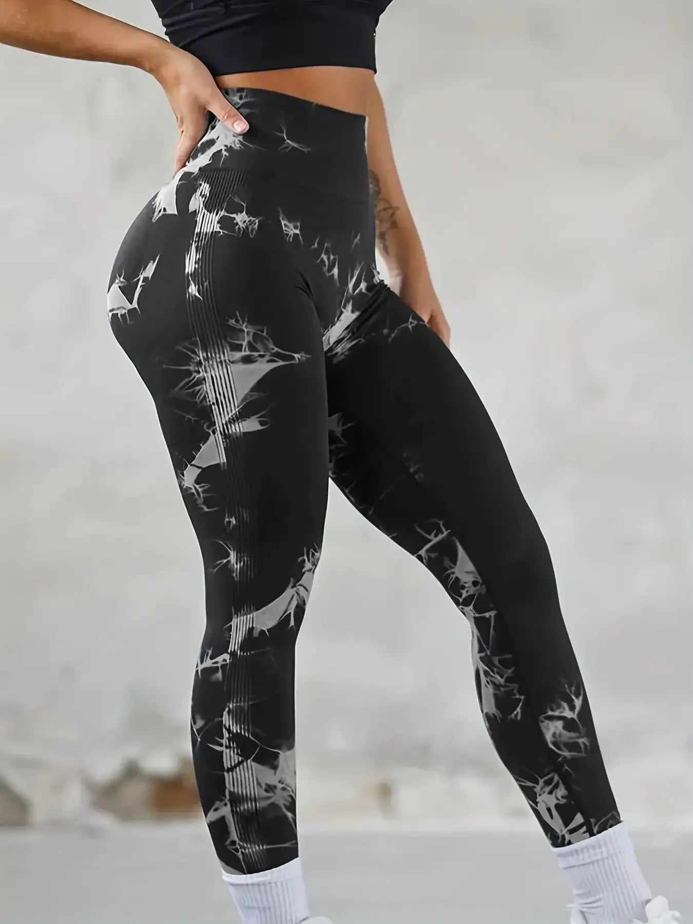 The Tie-Dye Peach Lift Pant