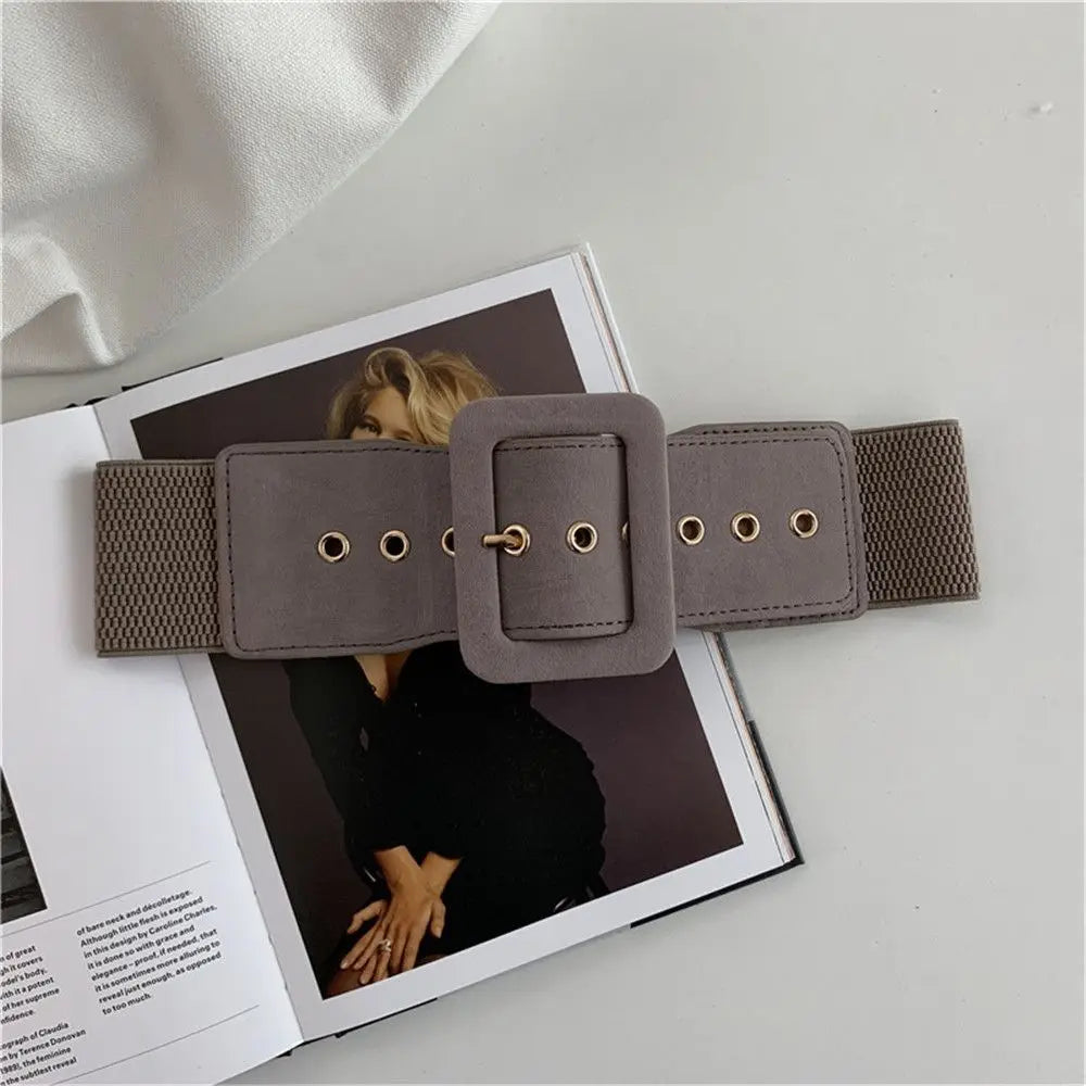 The Stretch Wide Waist Metal Buckle Belt