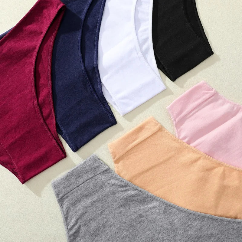 The 4-Pack Seamless Cotton Brief Set