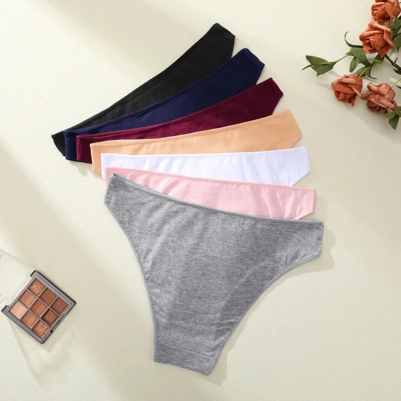 The 4-Pack Seamless Cotton Brief Set