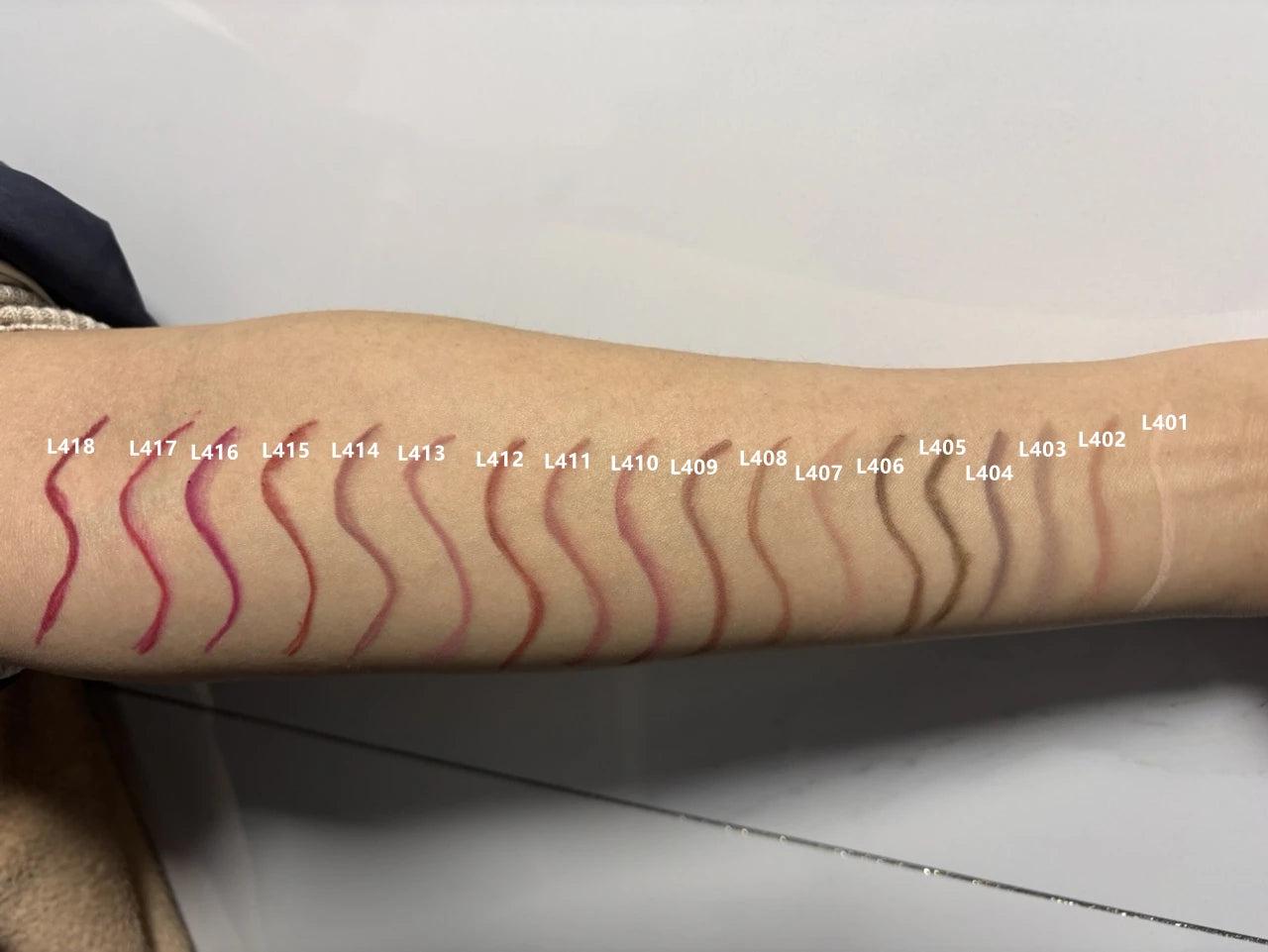 The 6-Piece Velvet Lip Liner Set