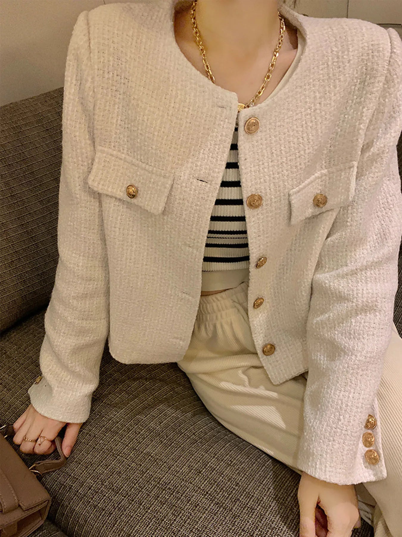 French Wool Tweed Coat Fashion High-end Gold Button Short Slim Temperament Spring and Autumn Korean Coats Women Jacket New
