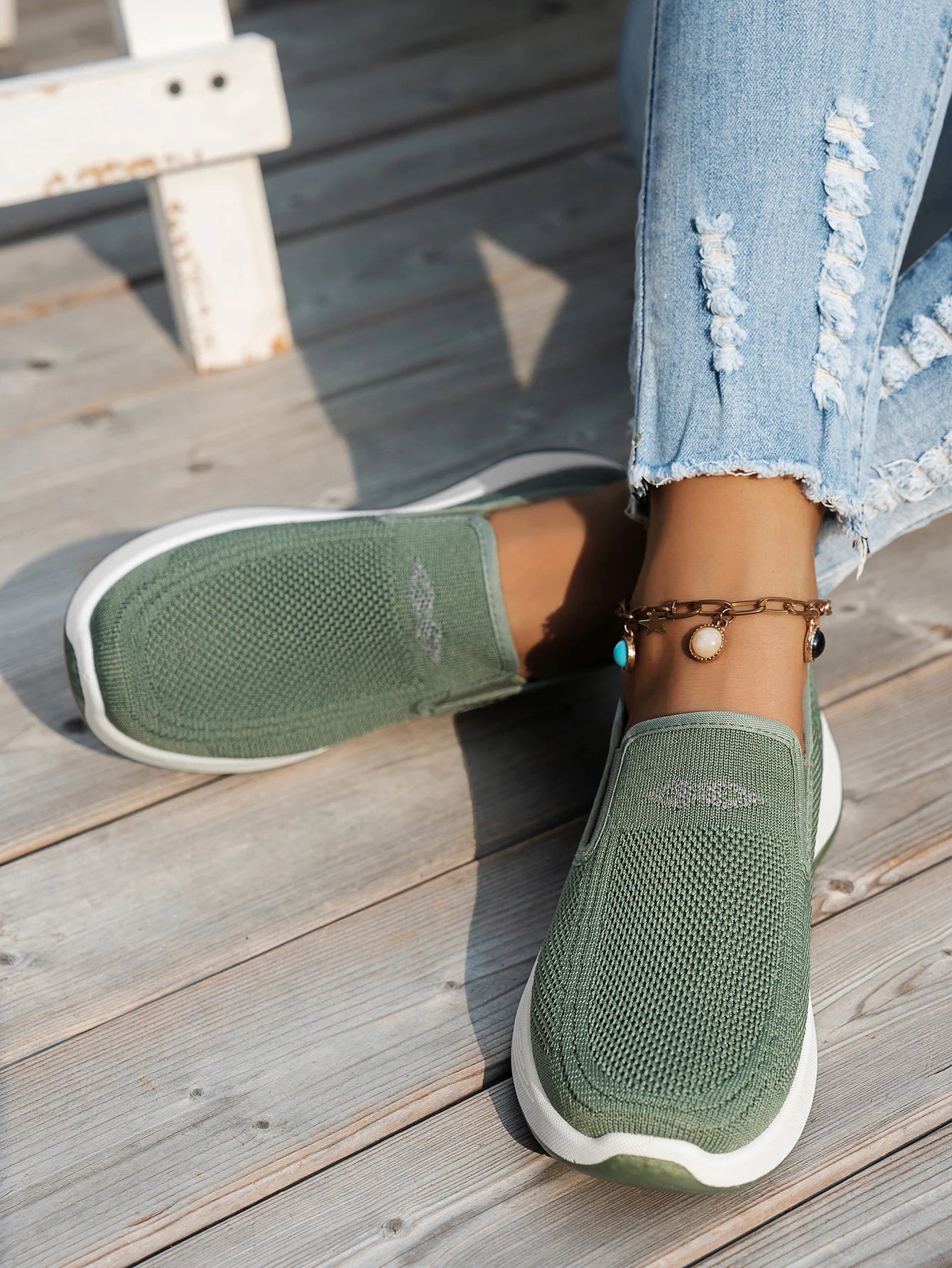 Women Casual Sports Shoes Breathable Lightweight Sneakers Anti-slip Flats Outdoor Running Walking Shoes Female Vulcanized Shoes