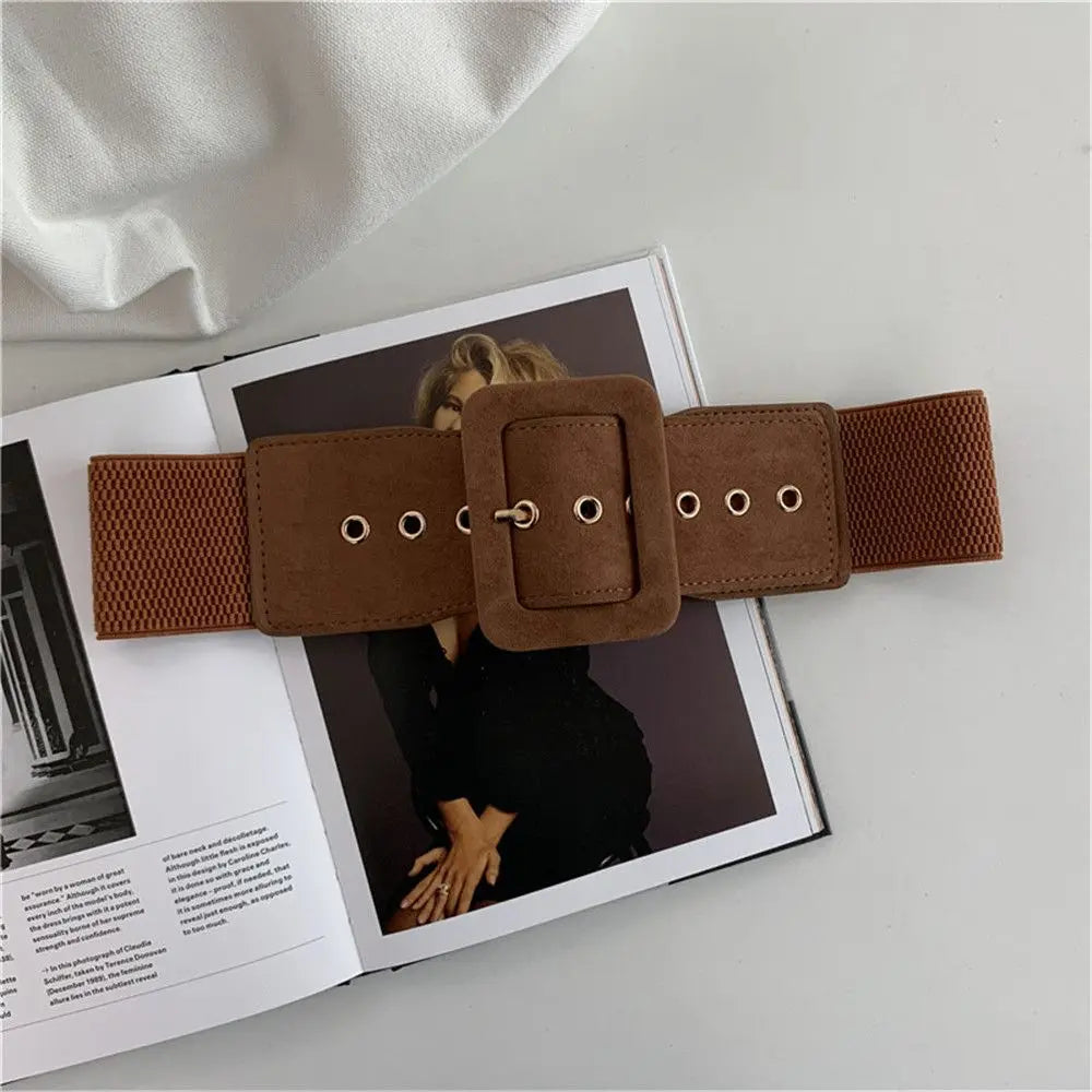 The Stretch Wide Waist Metal Buckle Belt