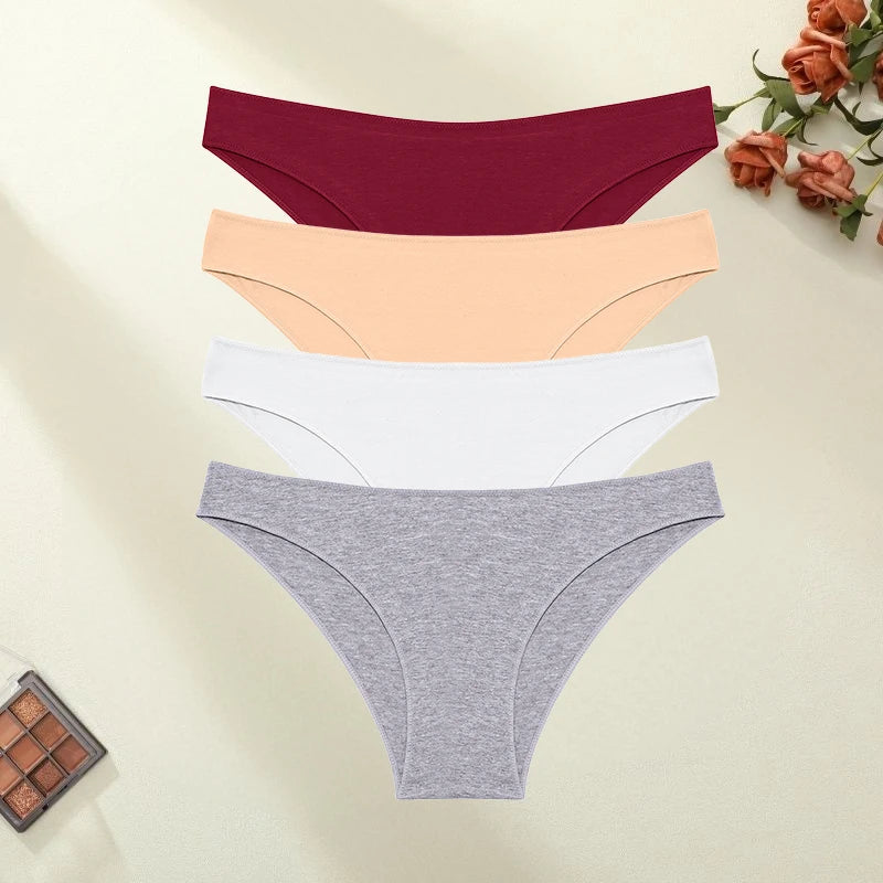 The 4-Pack Seamless Cotton Brief Set