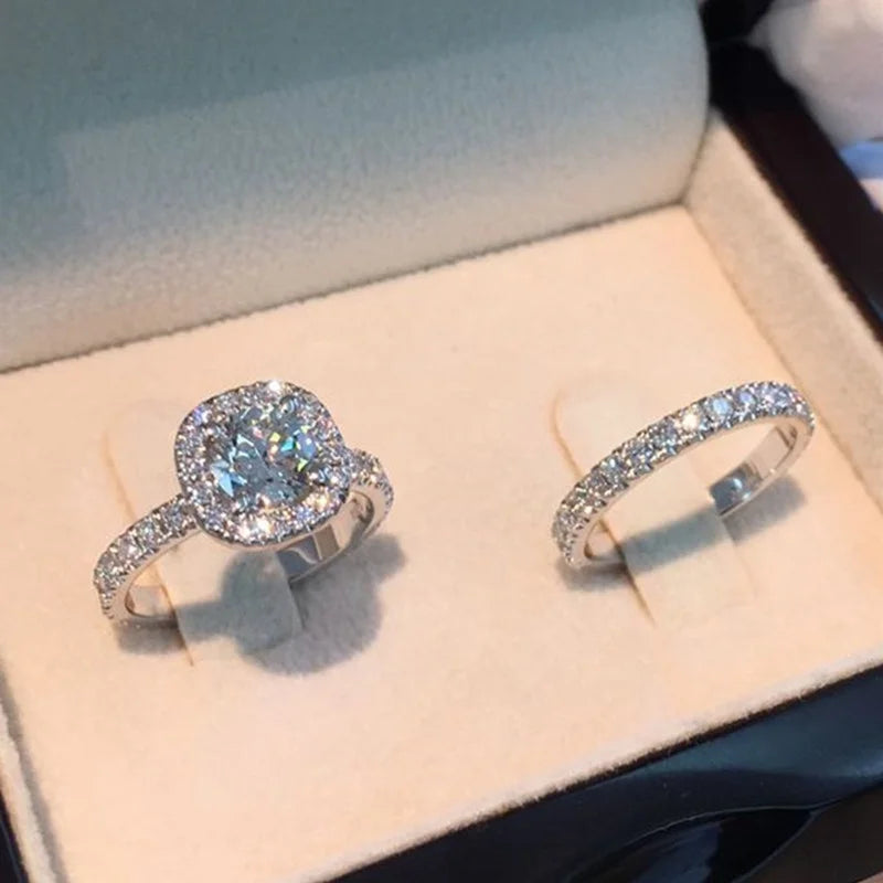 The Zircon Bridal Ring Set