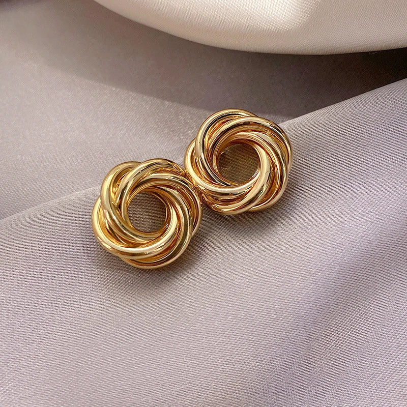 The Twisted Hoop Earrings